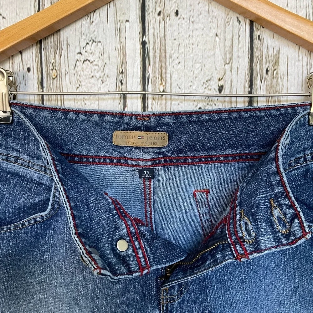 Vintage Y2K Tommy Jeans Flare Denim Tommy Hilfiger Double Button sz 11 Jeans - Picture 4 of 10